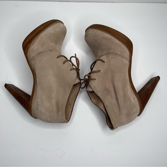 COLE HAAN Stephanie Chukka Suede Platform Oxford Heel Boot Nike Air Sz 6 - Picture 7 of 15